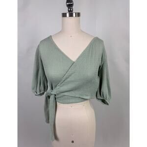LUSH Green Textured Wrap Tie Crop Top Women’s Size S‎ Puff Sleeve V Neck Blouse